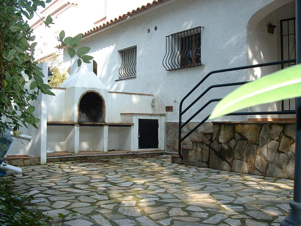 Montgo Park 06 Villa L' Escala Exterior foto